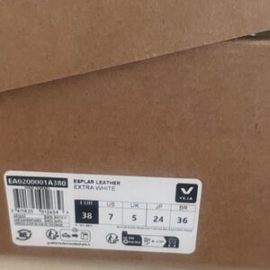 Veja Esplar Leather Sneakers - Extra White